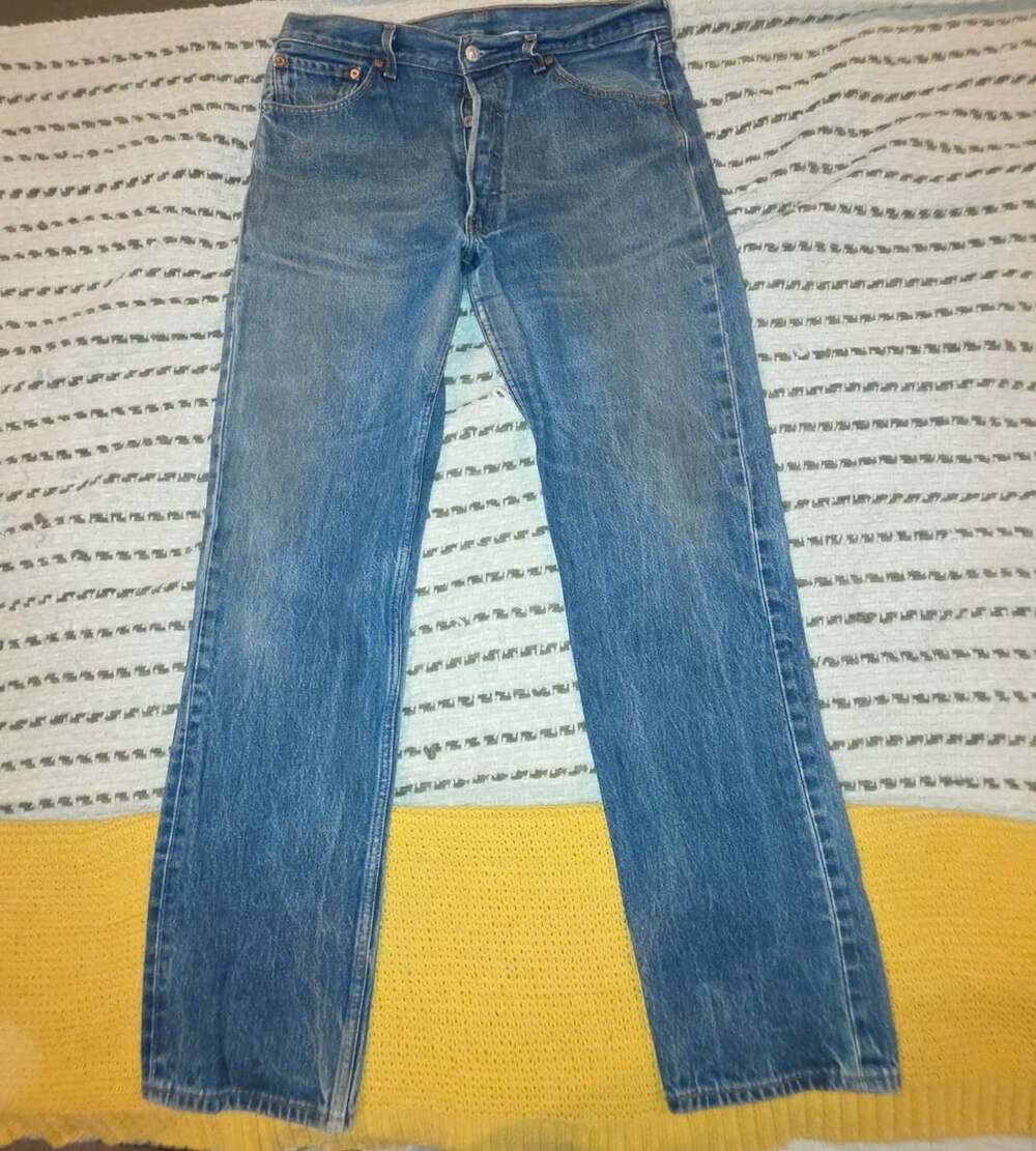 Vintage Levis 501 Jeans Y2k Made in Guatemala 35x36 Faded Light Wash Denim